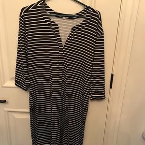 Navy and white 3/4 sleeve dress. Size S.